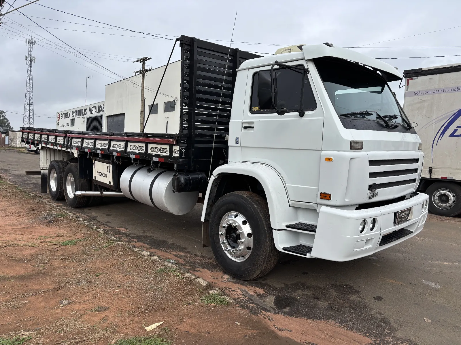 Volkswagen 17220 2004