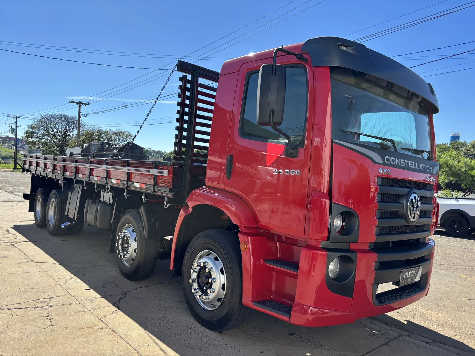 Volkswagen 24250 CNC 2010